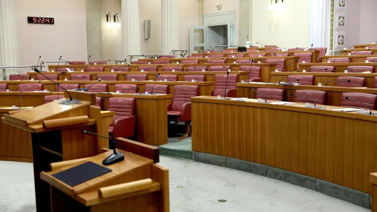 Izbori se ponavljaju u Ra&scaron;i: Pojavio se veći broj glasačkih listića nego &scaron;to imaju birača