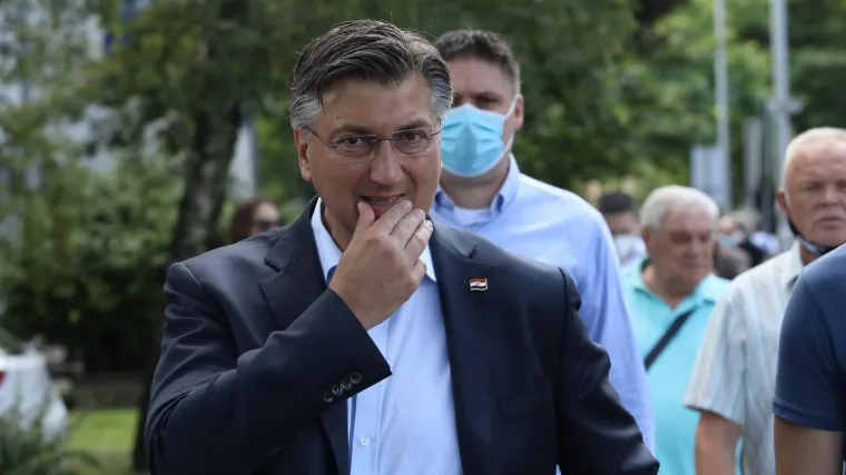 'Nema vremena za čekanje'; Kaže da sada 'neće biti žetončića'