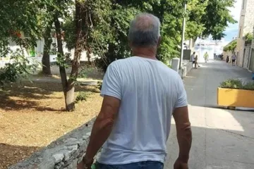 'Je li pitao ženu za odobrenje?'