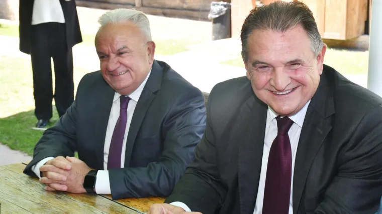 'Dat će svoj potpis i &Scaron;tromar iz HNS-a. To je gotovo'