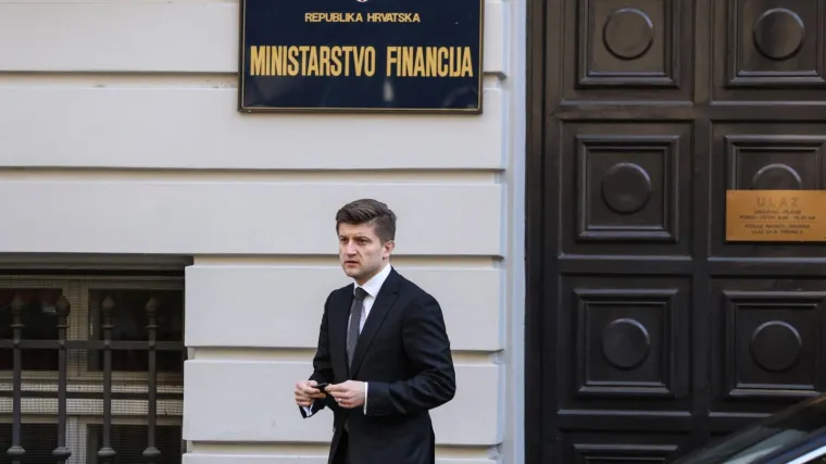 Prvi potezi nove Vlade: Prosječna plaća bit će veća za 270 kuna