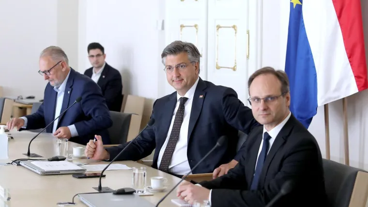 'Realno je obećati ulazak Hrvatske u eurozonu do kraja mandata nove Vlade'