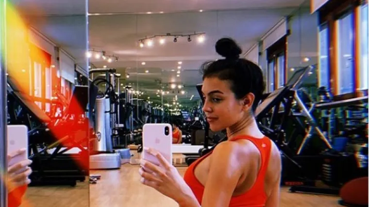 Ronaldova djevojka objavila opako vrući selfi