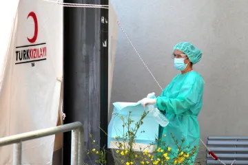 'Ova skupina ljudi se treba čuvati i izbjegavati velika događanja'