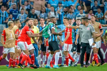 No, na tribinama neće smjeti biti navijači