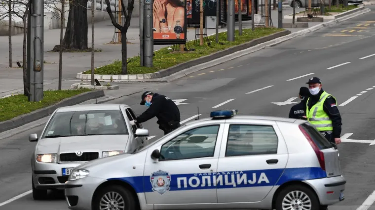 Stravična nesreća u Srbiji: Poginula beba i osmogodi&scaron;nji dječak, roditelji kritično
