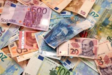 10.000 eura: Bivšoj ženi prijetio da će se useliti u stan koji je dobila u brakorazvodnoj parnici ako mu ne plati