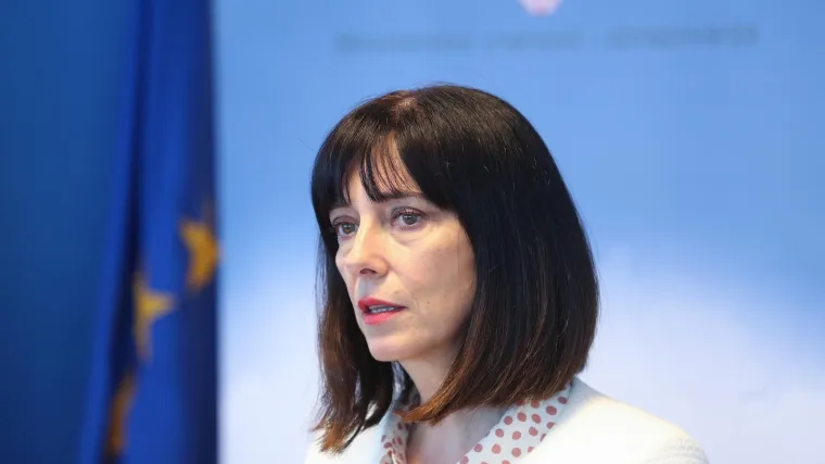 U dva tjedna zarazila su se 72 učenika; Divjak: 'U samoizolaciji bi moglo biti 50.000 ljudi'