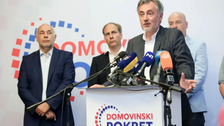 Zastupnici će raditi do kraja sljedećeg tjedna, a neki od njih u klupama su prvi put