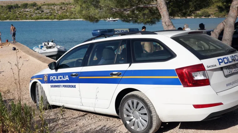 Neobična nesreća u kampu u Rovinju: Maloljetnik romobilom naletio na staricu i te&scaron;ko ju ozlijedio