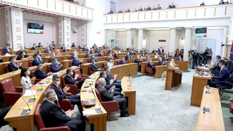 Najvi&scaron;e se bunila Vidović Kri&scaron;to, nije pomogla ni opomena predsjedavajućeg