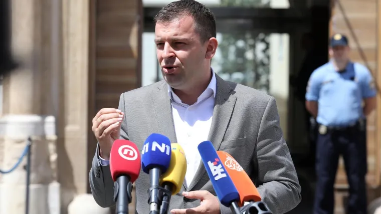 'Idem se jo&scaron; jednom testirati, a za mi&scaron;ljenje sam pitao i Capaka'