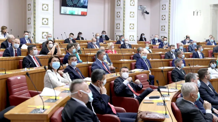 Zekanović pričao o novim Jugoslavenima, Toma&scaron;ević o reciklaži vlade, a Bauk HDZ-u zaželio uspjeh u ratu s korupcijom