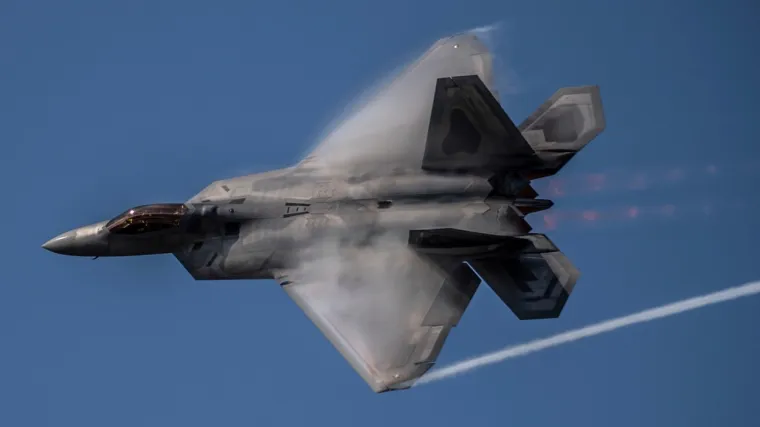 Dva američka borbena aviona približila se iranskom putničkom zrakoplovu