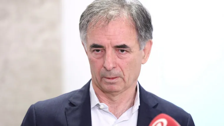 'Pustite nas da razmislimo o tome...'