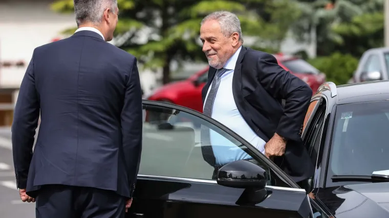 Supruga Bandićeva vozača dobila posao bez natječaja: 'Ne znam gdje mi supruga radi. Mislio sam da je u vrtiću'