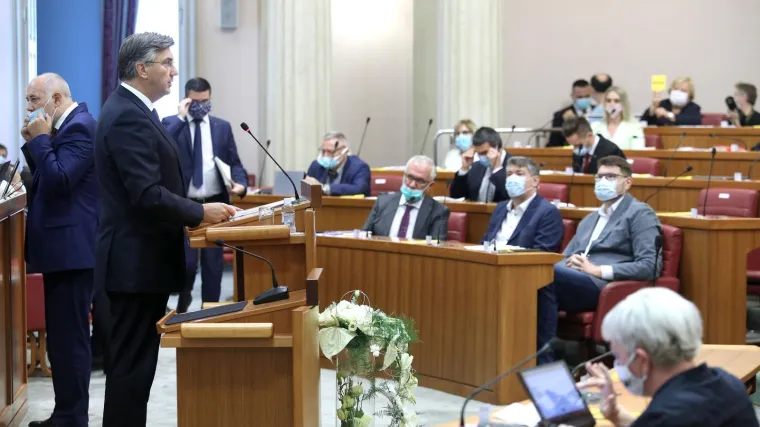 Ministri i zastupnici odlaze na odmor: 'Mislim da nam je svima potreban nakon ovakve godine'