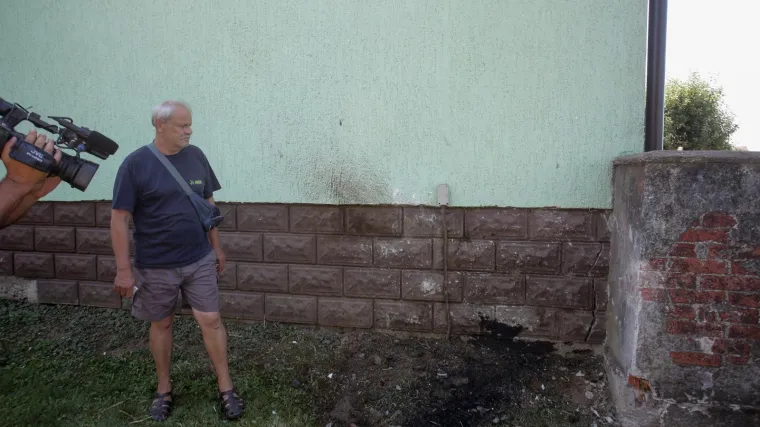 FOTO Svjedoci nesreće u kojoj je poginulo četvero mladih: 'Kao da je pala bomba, motor auta bio je pod sjedalima'