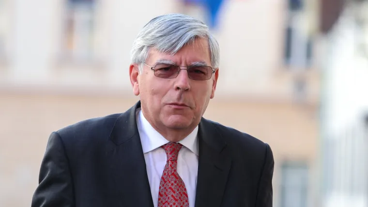 'On valjda želi dikatorske ovlasti, ne znam kako to drugačije protumačiti'