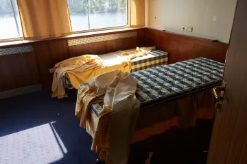 'Zamotao ga je u deku, a pazite gdje ju je stavio'