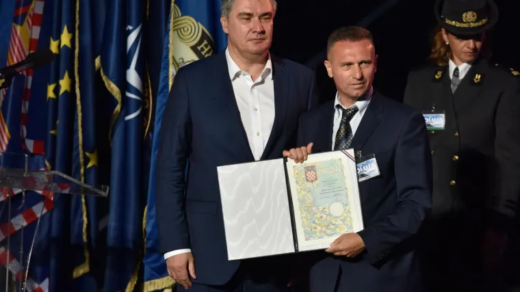 Zapovjednik postrojbe koju je odlikovao Milanović: 'U BiH se provodi apartheid...'