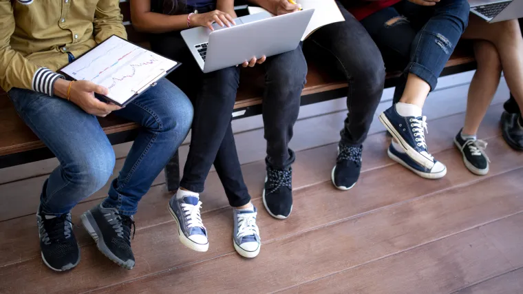 SDP poručio da mladi zaslužuju pravednije dru&scaron;tvo i uspjeh bez poznanstava: 'Broj nezaposlenih brzo raste'