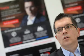 Bivši saborski zastupnik odselio u Irsku: 'Naježim se kad se sjetim hrvatskog teatra apsurda i zlobe na svakom koraku'