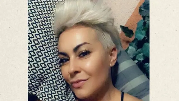 Grudi je servirala u prvi plan; 'Doma je postalo i jako vruće'