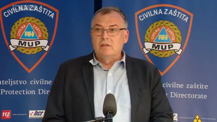 Capak: 'Imamo 208 novozaraženih, na respiratoru je 10 pacijenata, a dvoje je preminulo'