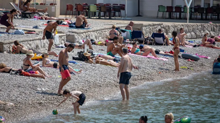 Austrija očekuje masovni prijevremeni povratak svojih građana; 'Znamo da stvaramo probleme, ali...'