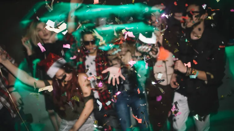 Gradonačelnik naredio prekid dovoda struje i vode vilama: 'Organiziraju milijunske zabave s lavovima u kavezima i žirafama '