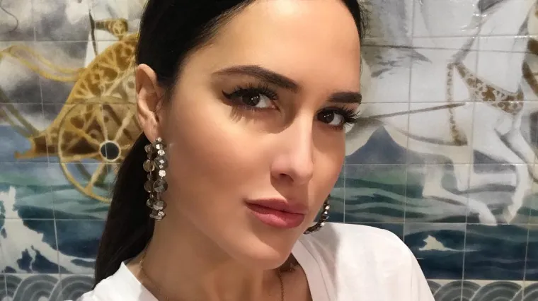 Odmah se javio hejter, a pjevačica mu nije ostala dužna