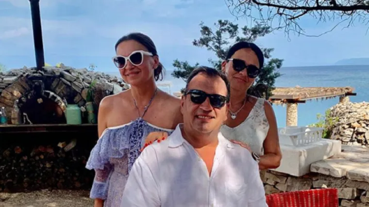 'Nina Badrić pozirala s Bero&scaron;em dok je trebala biti u izolaciji, bila je na korona partyju