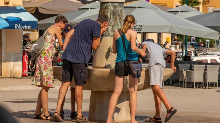 Kacin stanje u Hrvatskoj s koronavirusom nazvao dramatičnim! Ministarstvo turizma poslalo odgovor: 'Slovenci se kod nas osjećaju sigurno'