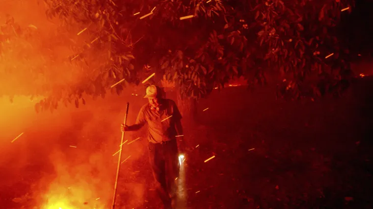 Požari pusto&scaron;e Kalifornijom gdje vladaju pasje vrućine