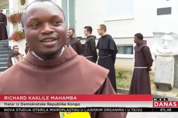 Franjevačka radost širila se ispred pučke kuhinje na Svetom Duhu: 'Bez ovoga teško da bi se preživjelo'