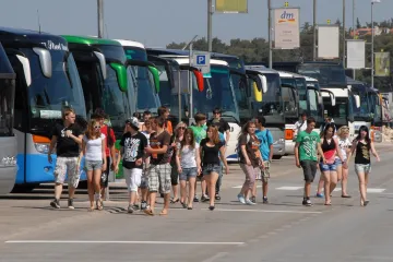 HZJZ ne preporučuje maturalce i škole u prirodi: 'To su rizične aktivnosti zbog mogućnosti širenja virusa'