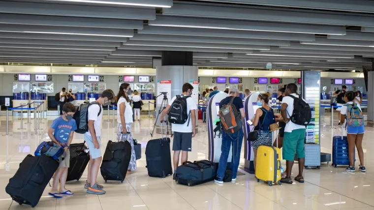 Državni tajnik za turizam britanskim medijima: 'Za &scaron;irenje zaraze krivi su mladi iz Zagreba, a ne turisti'