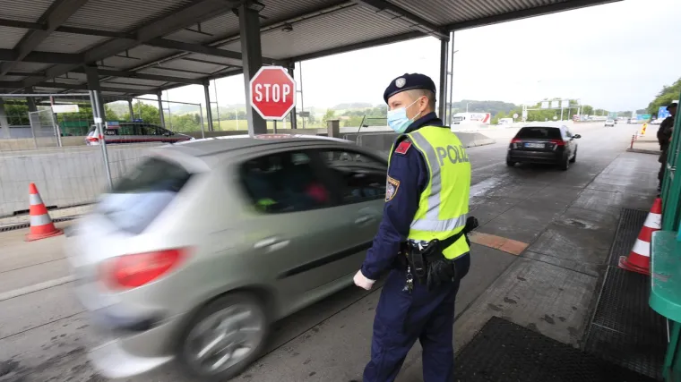 'Tražimo hitan pronalazak rje&scaron;enja za situaciju na granici'