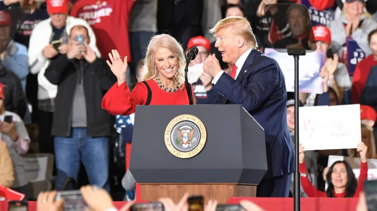 Trumpova savjetnica Kellyanne Conway dala ostavku: 'Za moju voljenu djecu, bit će manje drame, vi&scaron;e mame!'