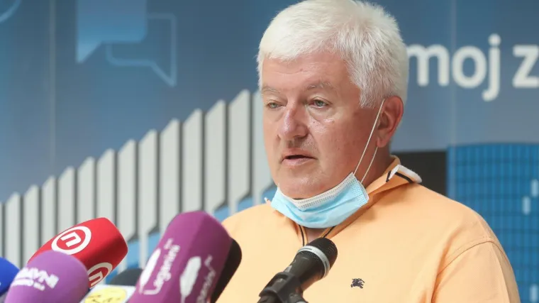 'Moja crna slutnja se obistinila. Sutra nam dolazi pomoć...'