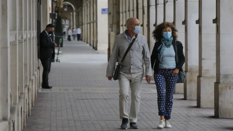 Panika u Francuskoj: U jednom danu više od 7000 zaraženih koronavirusom!