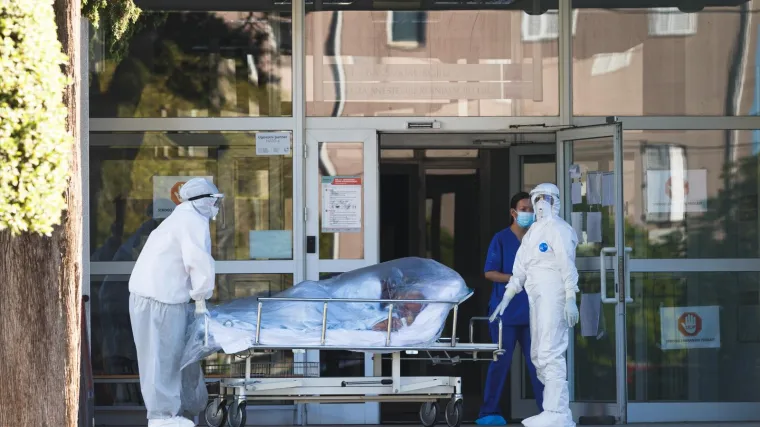 Više od 300 novih slučajeva, u Splitu preminule dvije osobe: Upozoreni građani koji su bili na jednom sprovodu