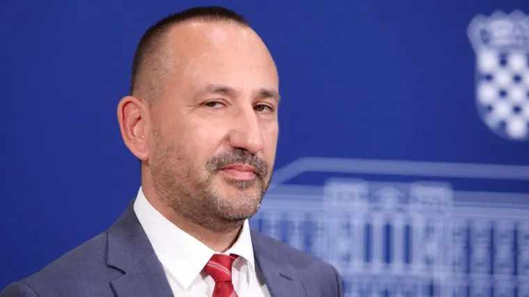 Saborski zastupnik Zekanović ima koronavirus, pozitivna i djelatnica kabineta župana