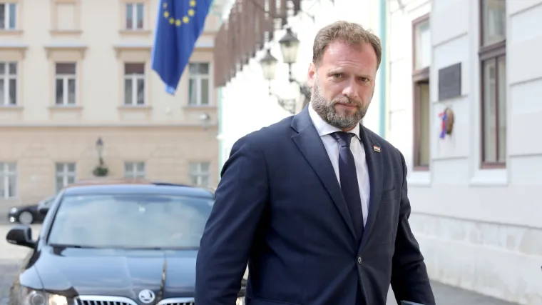 Banožić: Informacija o ponudi rabljenih američkih F-16 je neozbiljna i dezinformira javnost