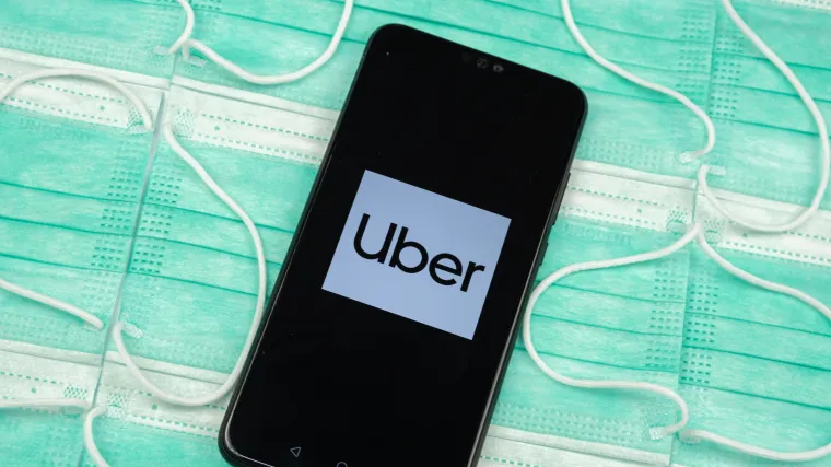Nema vožnje bez maske! Uber uvodi obavezno slikanje selfija da utvrde drže li se putnici mjera