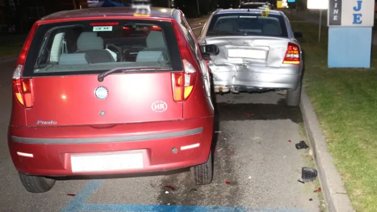 S 2,21 promila sjeo za volan, zabio se u auto, ozlijedio se i dobio preko 12.000 kn kazne