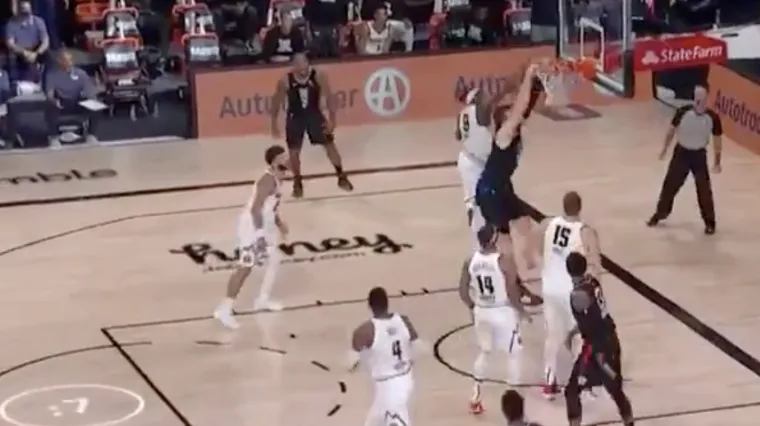 Hrvat u 20 minuta zabio 15 poena, pogledajte kako je zakucavao protiv Denvera