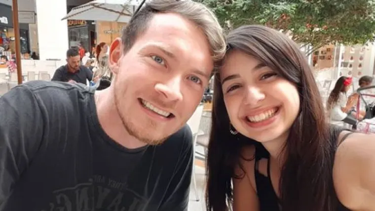 Ova fotografija trebala im je biti prekrasna uspomena na zaruke. Pet minuta kasnije - on je poginuo...