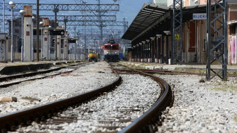 Pohvalio se novim vlakovima, investicijama, ali priznaje 'određene pote&scaron;koće s poslovanjem'
